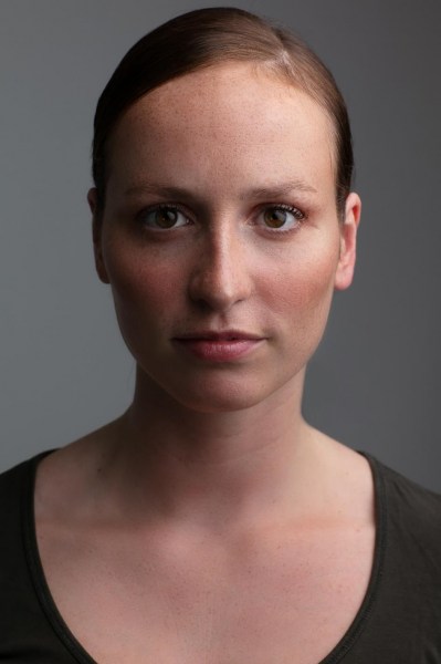 Esther vd L - Afbeelding 4