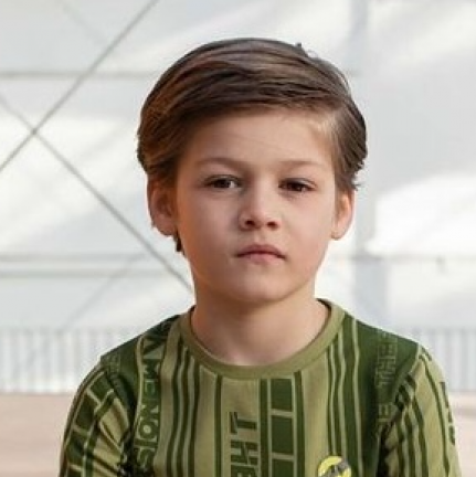 Bram R